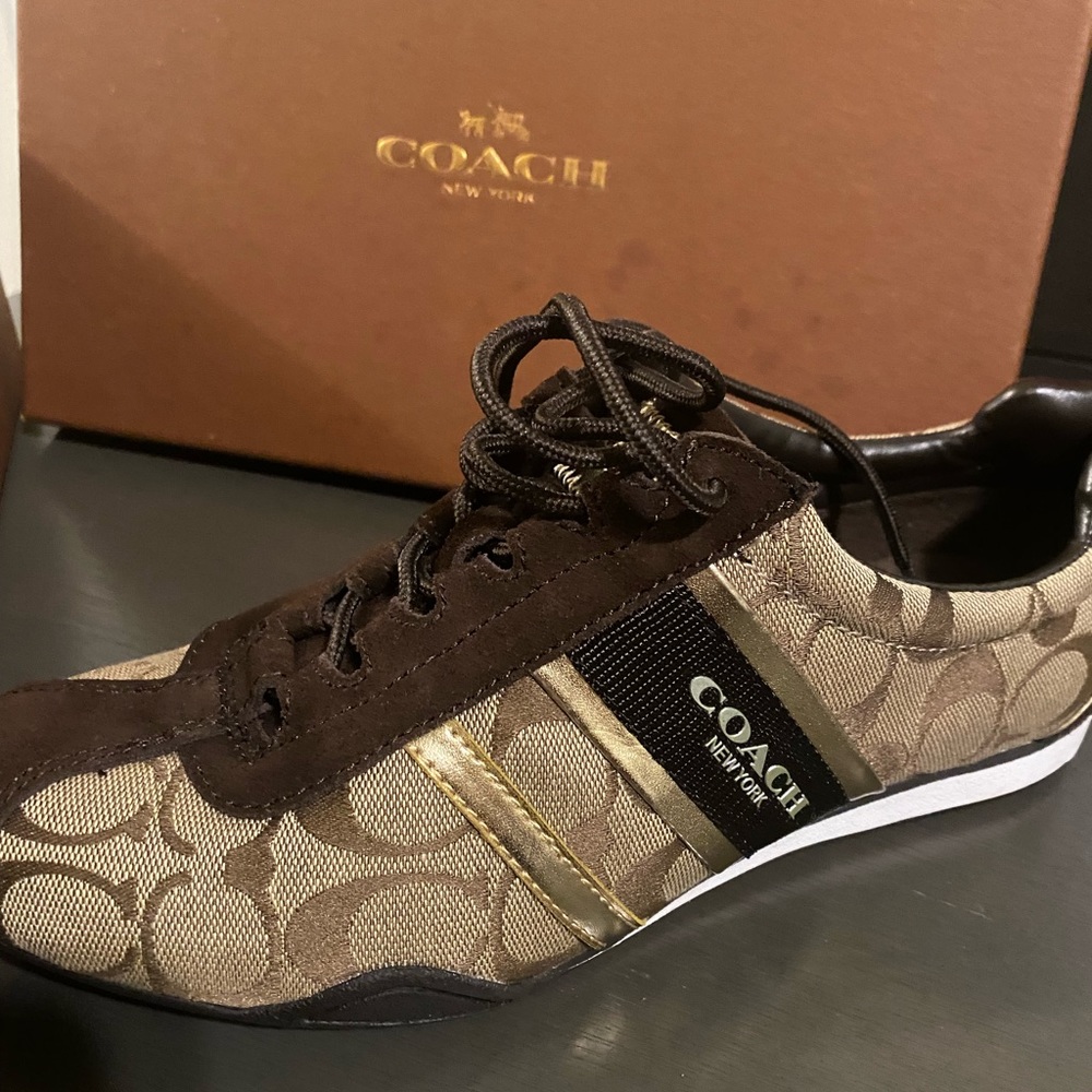 Brand new Coach brown tennis shoes size 9